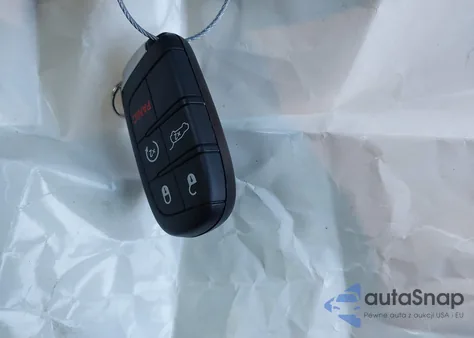 2020 Jeep Grand Cherokee Limited 4X4 from USA, damaged, VIN 1C4RJFBG6LC243980